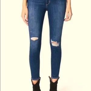 Joe’s Jeans size 24 Distressed